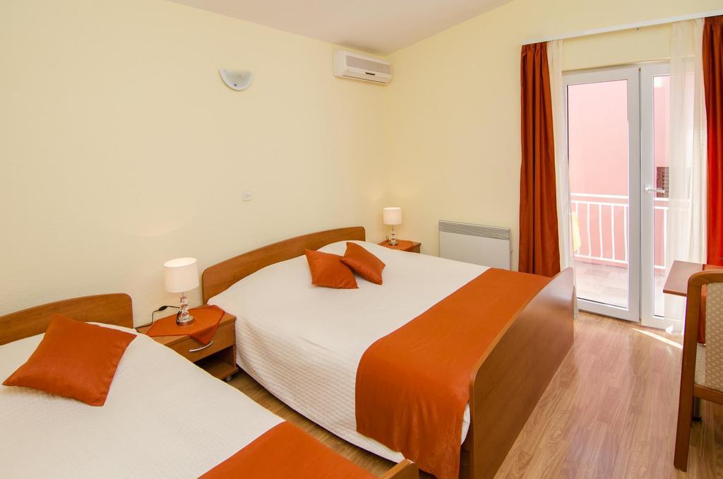 Bed & Breakfast Villa Vrgorac Orebić Habitación foto