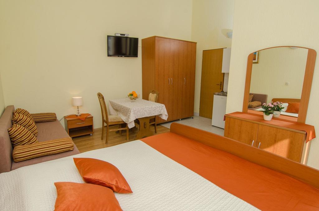 Bed & Breakfast Villa Vrgorac Orebić Exterior foto